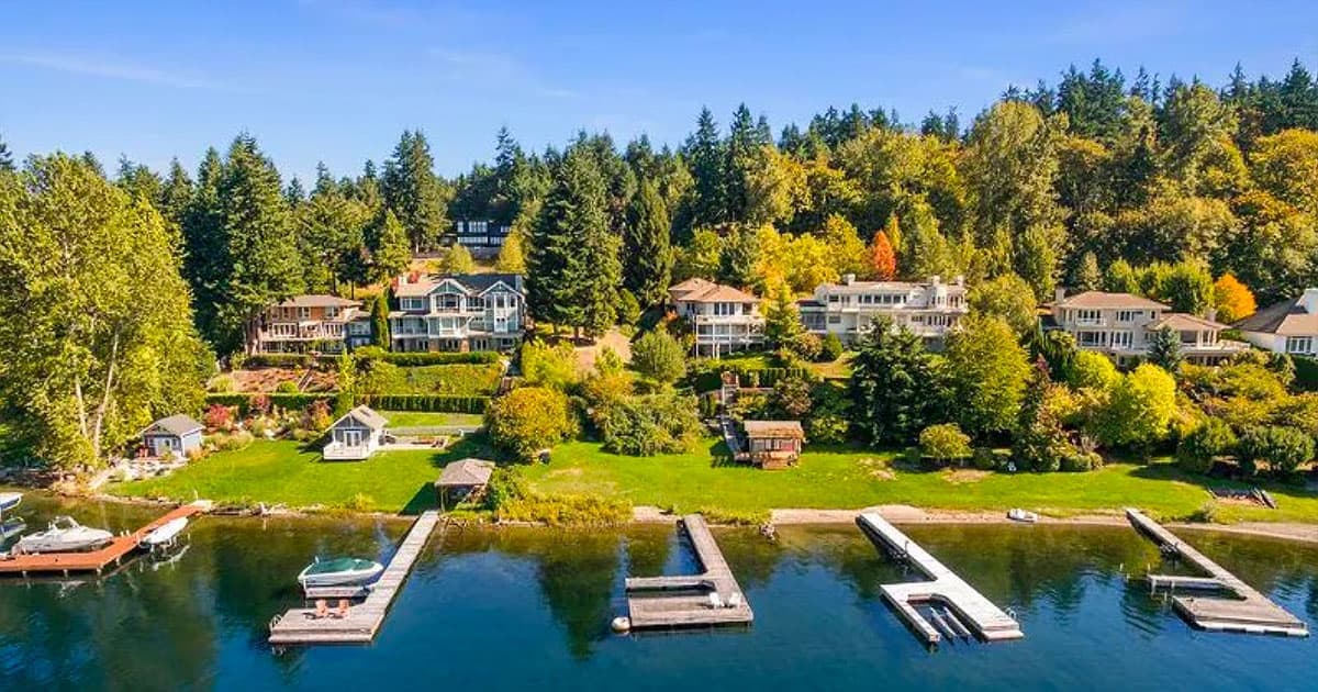 Sammamish moving background