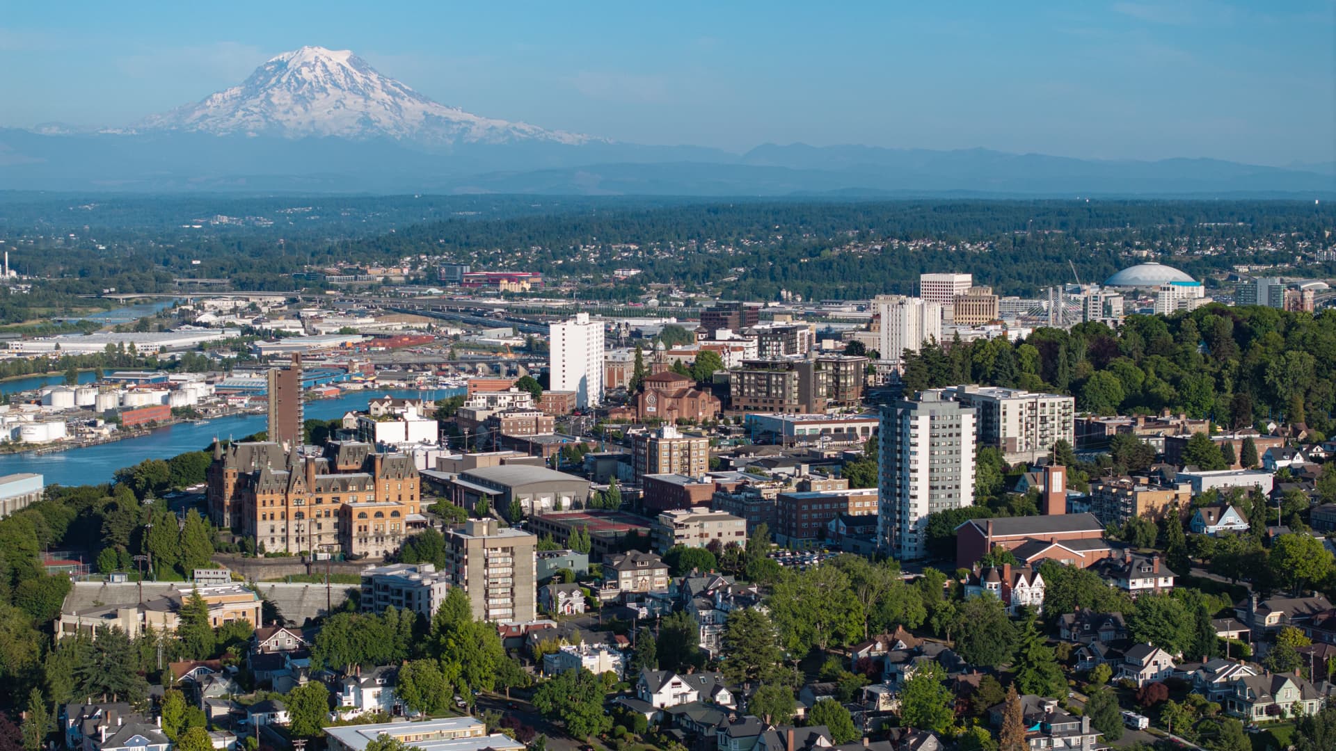 Tacoma moving background